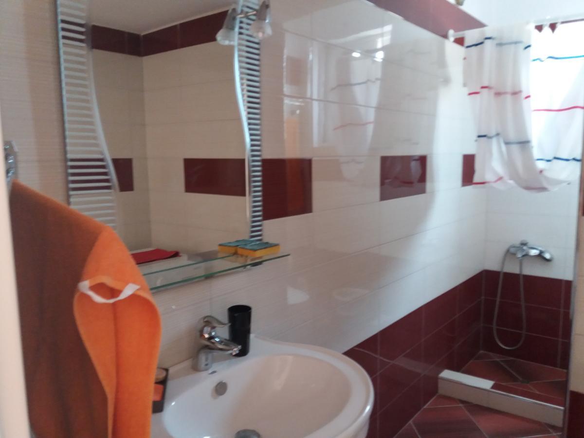 Apartment Adi Sarandë 外观 照片